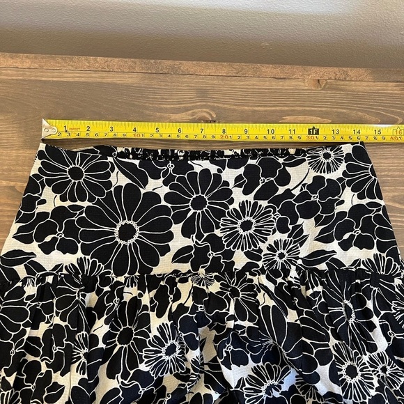 Anthropologie skirt - Picture 5 of 5